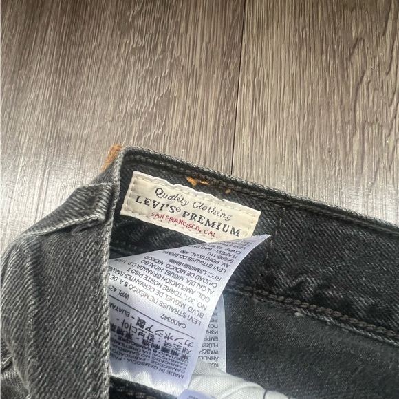 Levi’s 501 black Jeans - Picture 6 of 6
